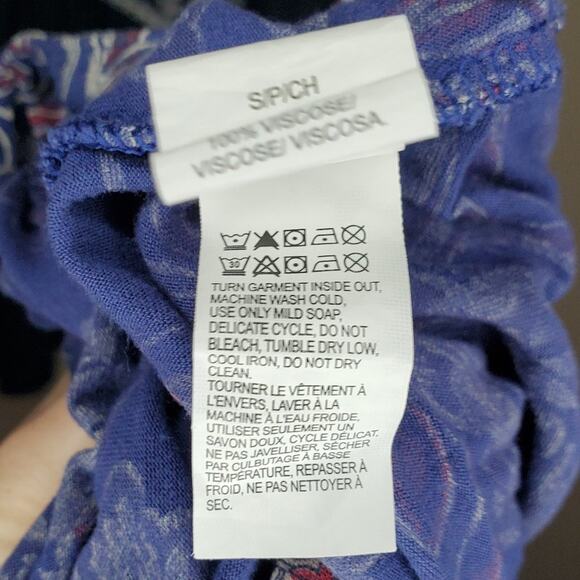 Lucky Paisley Print Top Small - Picture 7 of 7